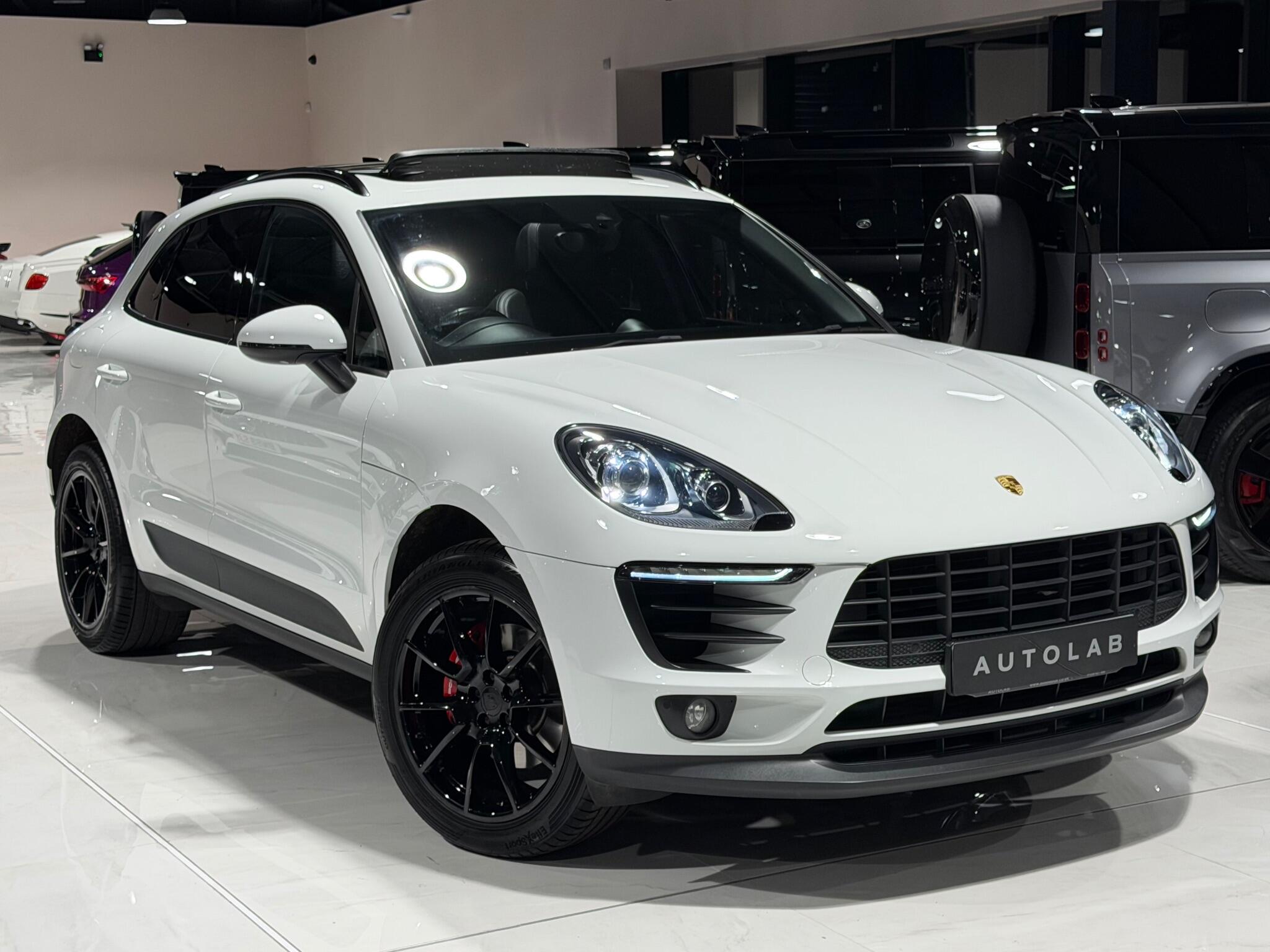 Porsche Macan 2.0T SUV 5dr Petrol PDK 4WD Euro 6 (s/s) (252 ps)