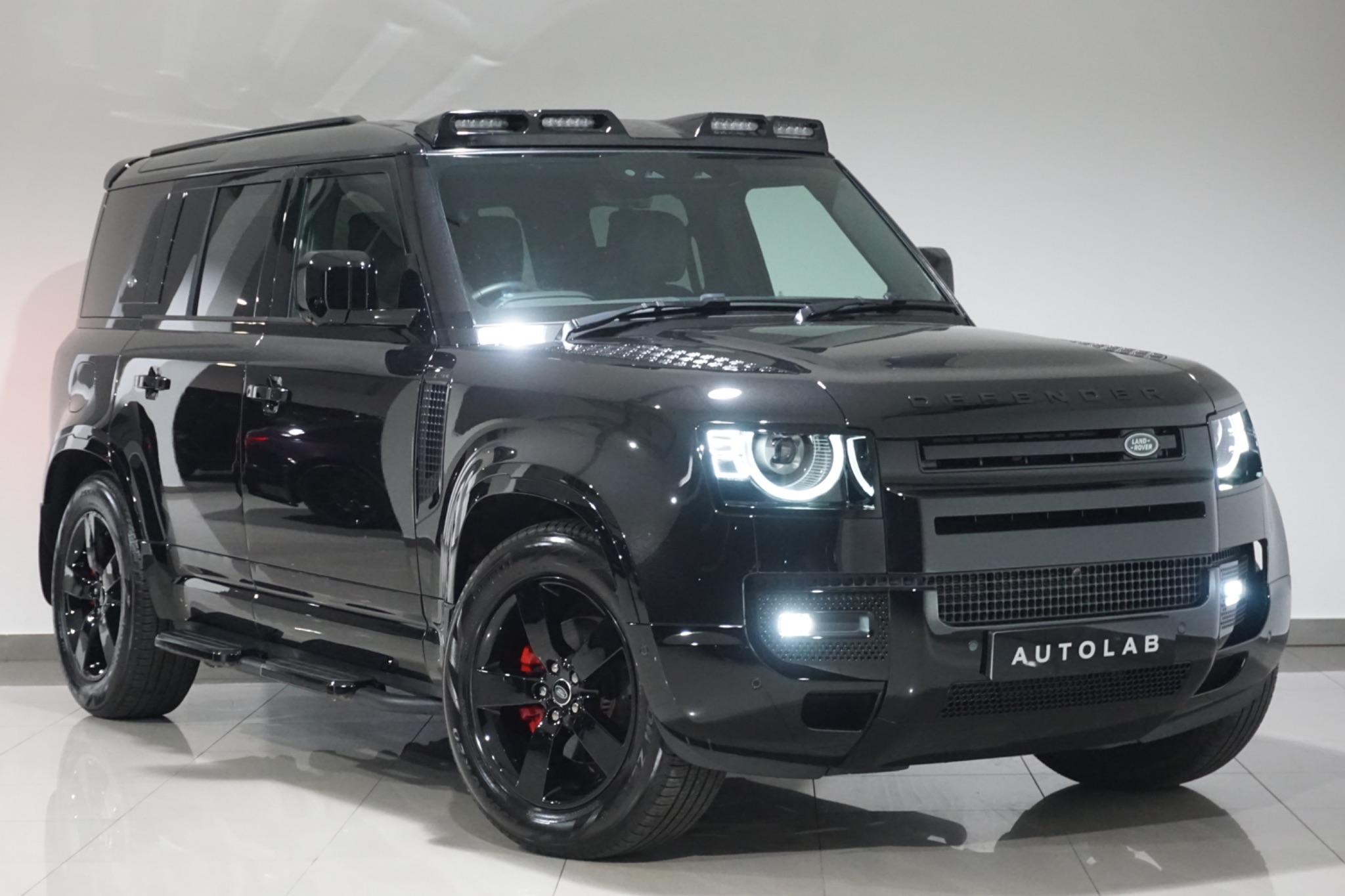 Land Rover Defender 110 3.0 D300 MHEV X-Dynamic HSE SUV 5dr Diesel Auto 4WD Euro 6 (s/s) (300 ps)