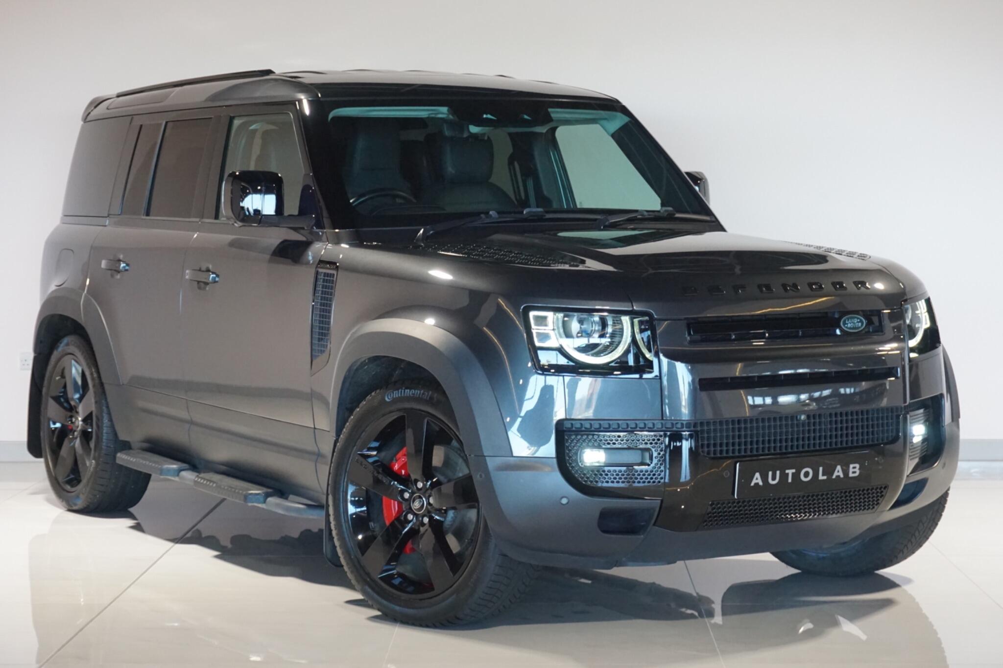 Land Rover Defender 110 3.0 D300 MHEV HSE Hard Top SUV 5dr Diesel Auto 4WD MWB Euro 6 (s/s) (300 ps)