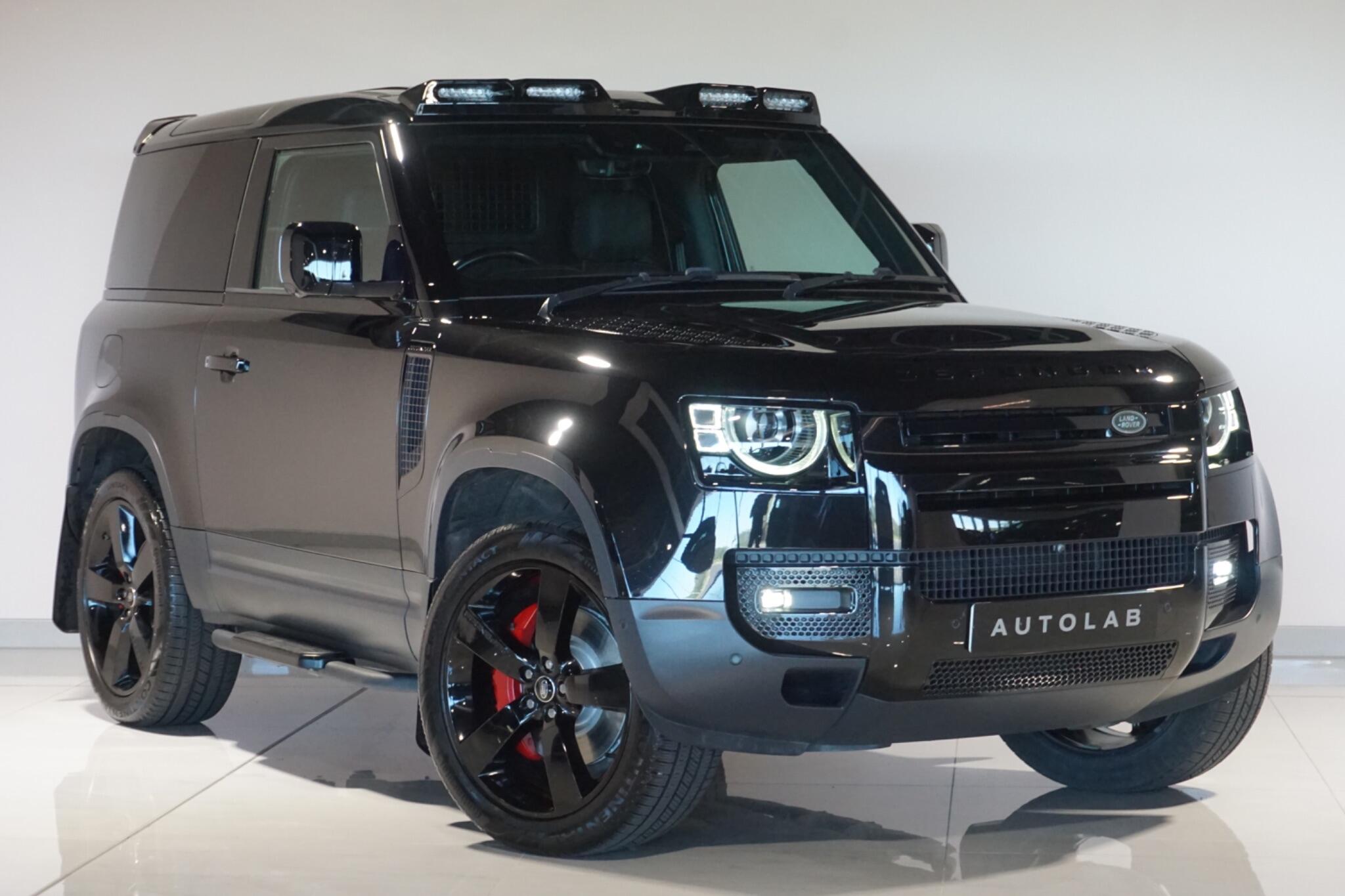 Land Rover Defender 90 3.0 D250 MHEV SE Hard Top SUV 3dr Diesel Auto 4WD SWB Euro 6 (s/s) (250 ps)